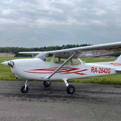 Подарочный сертификат на полет на прогулочном самолете Cessna-172 (а. Новинки)